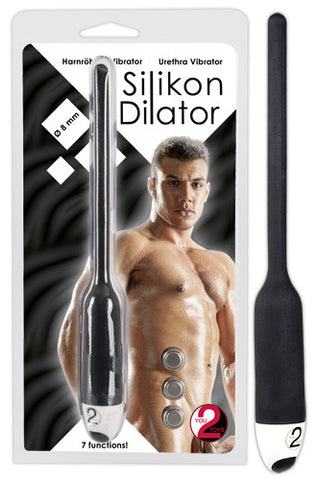 Dilator